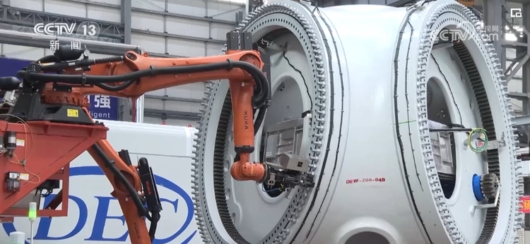 突破技术壁垒!海上直驱风电机组核心技术国产化实现跨越式发展